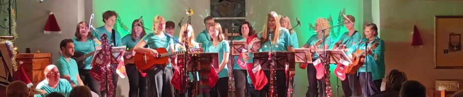 Adventssingen 2025 in der Petruskirche Loga. Foto: Wolfgang Vogelsang